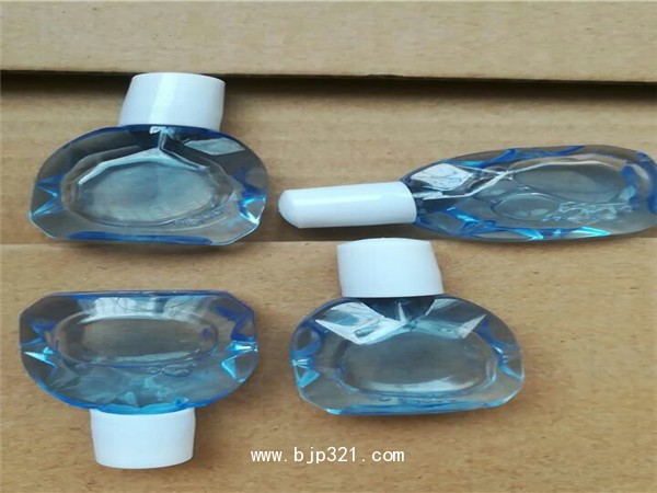 熊膽潤目草本抑菌護(hù)理液